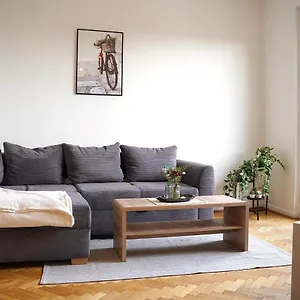 Apartment *top Apartment* Beliebte Lage* In 