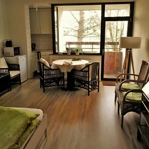 Ruhiges Apt. Direkt Am Naherholungsgebiet Mit Seeblick, Zentrum 5min, Messe 18min , Neurenberg Duitsland